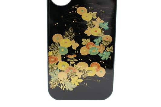 Japanese Lacquerware iPhone 17 / 17 Pro / 17 Pro Max Case – Kogiku Small Chrysanthemum Pattern, Handcrafted Urushi Phone Case, Made in Japan